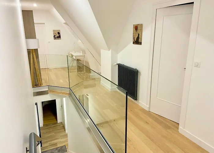 Casa Premio Au Calme Et Refaite A Neuf *